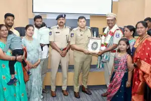 Cyberabad police honor retiring officers