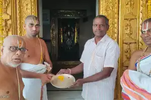 Devotees Present Gold Mangalsutra