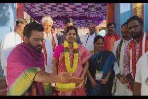 Dignitaries Join Sri Jogulamba Ammavari Annual Brahmotsav and Sahasra Ghata Abhishekam.