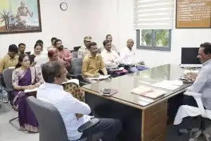 District Administration Encourages Youth to Avoid Drugs for a Better Future