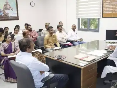 District Administration Encourages Youth to Avoid Drugs for a Better Future