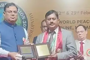 Dr Srinivasulu Gadugu receives Dr GLN Sastri Memorial National Award
