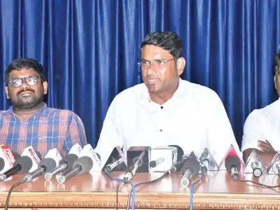 Former police officer Gangadhar seeks graduates’ support in MLC elections