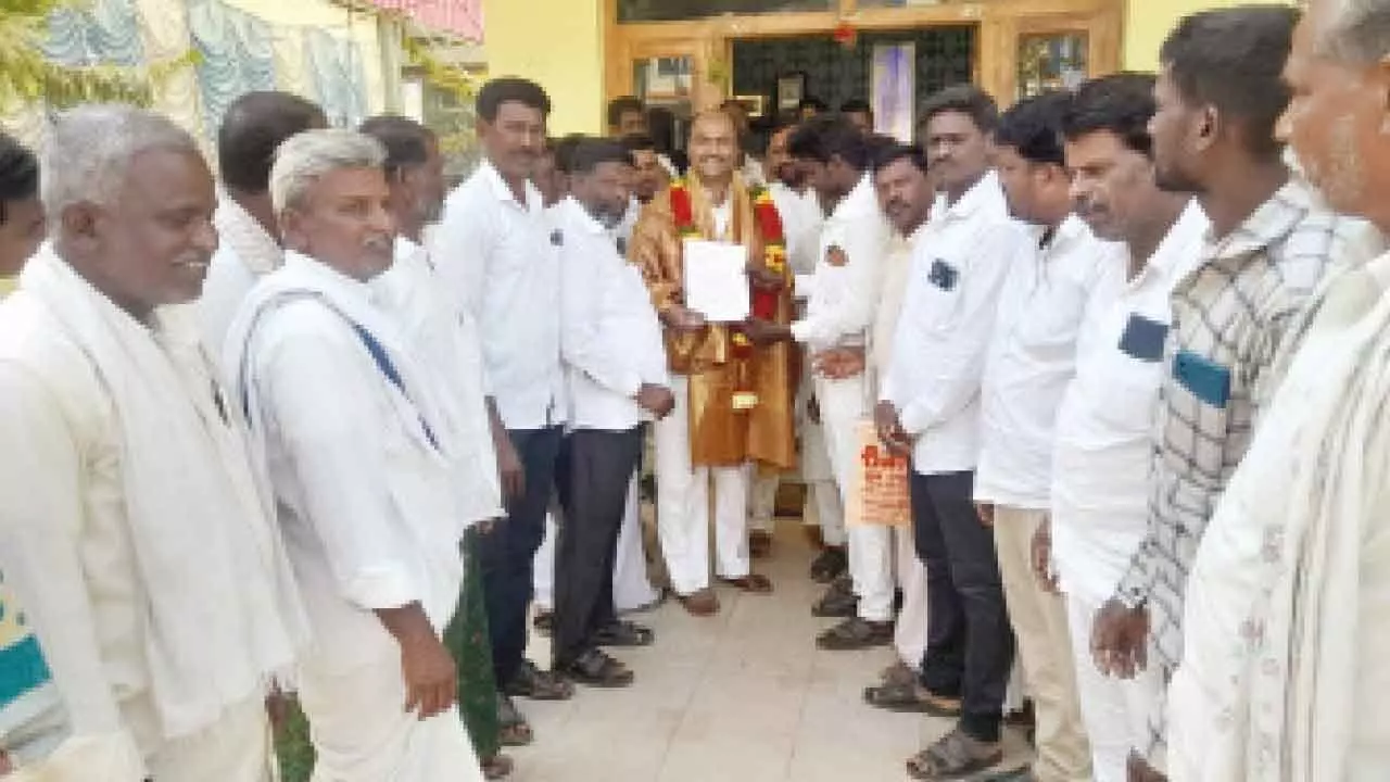 Gadwal farmers appreciate MLA for new 11KV substation