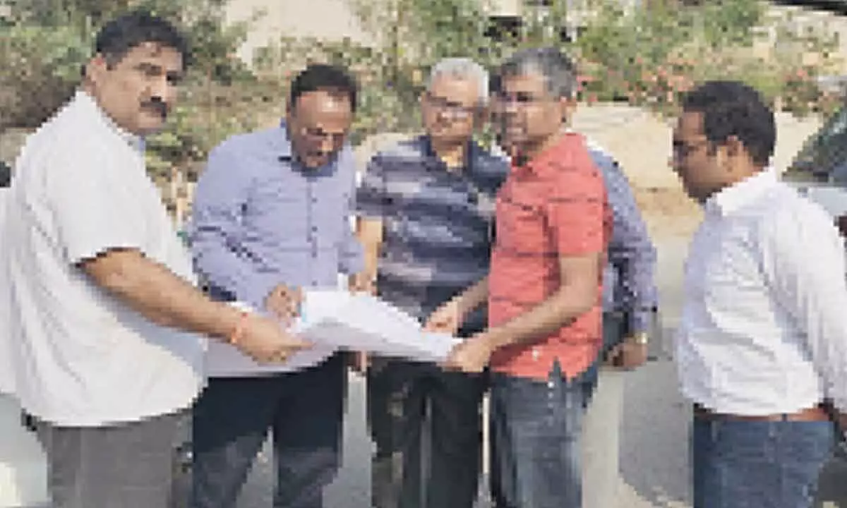 GHMC Commissioner reviews development works
