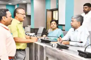GHMC receives 134 applications at Prajavani program