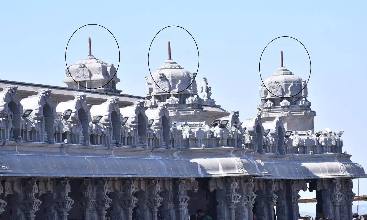 Gold-plated Kalashas to be installed at Yadagirigutta soon