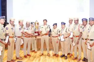 Hyderabad Police Commissioner honors outstanding officers