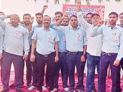 Loco running staff begin fast to push for their demands