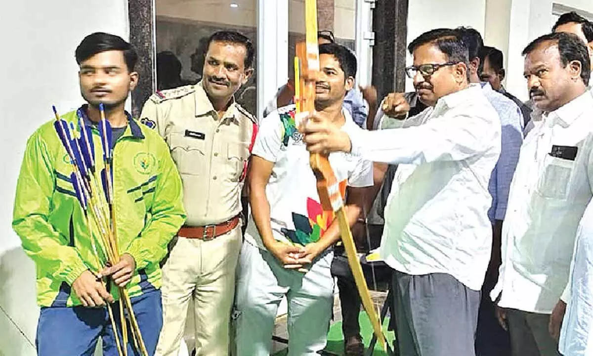 Mahbubnagar Utsavam attracts huge crowd