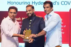 Meet the hero feeding the hungry in Hyderabad