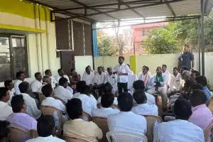 MLA urges cadres to ensure Congress victory in MLC and panchayat polls