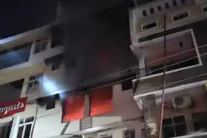 Narrow escape for many as fire breaks out in building