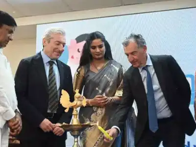 New medical center opens in city