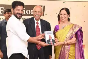 Only efficient officials will earn people’s respect: CM