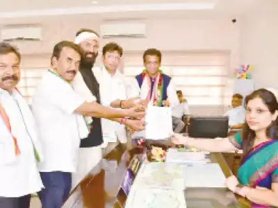 PCC chief urges voters to elect Narender Reddy with a big majority