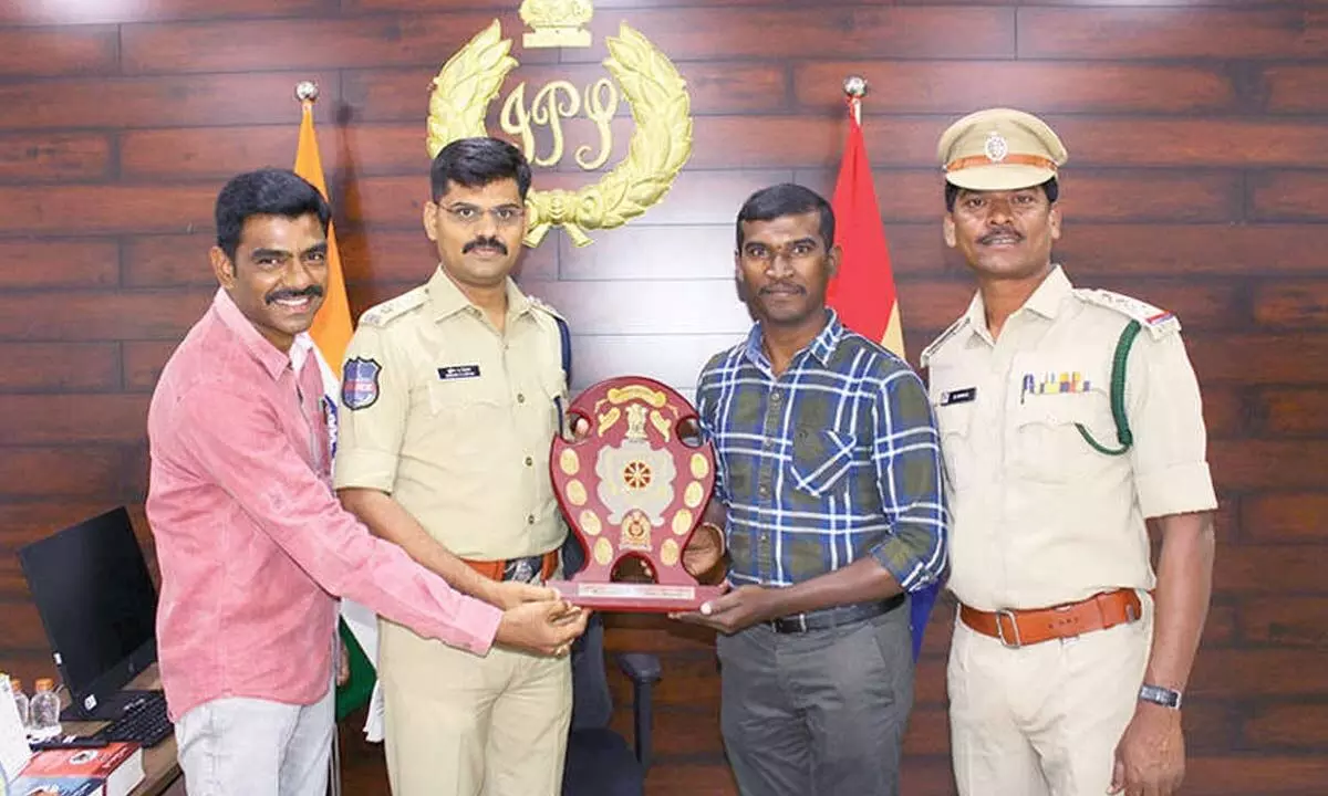 Police officer Shiva receives top honor