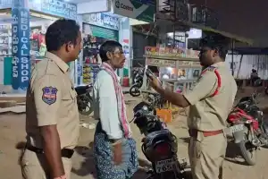 Police Target Drunk Driving as SI Srinivasa Rao Leads Checks at Aija Crossroads.