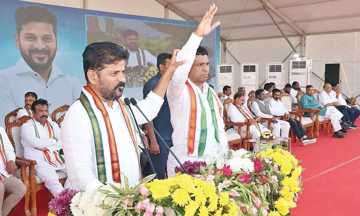 Revanth accuses BRS and BJP of collusion