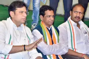 Sridhar Babu urges Congress workers to support Narender Reddy’s victory