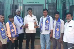 Student Assaulted at Aiza Private School as Activists Call for Rs. 10 Lakh Fine and Action on Fee Violations