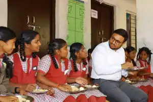 Students in Suryapet encouraged to aim higher