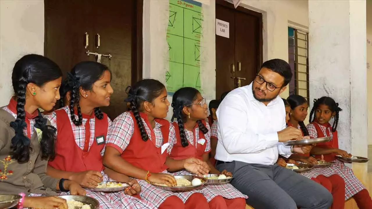 Students in Suryapet encouraged to aim higher