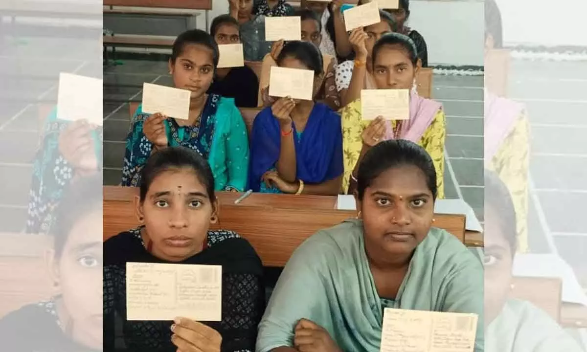 Students Organize Postcard Protest Urging Congress to Address Scooter Issues.