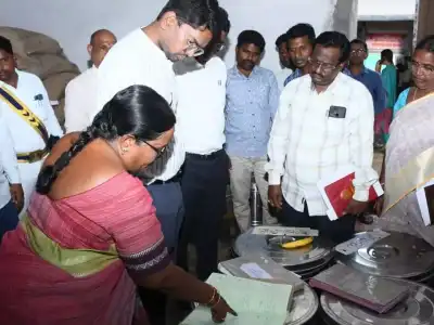Wanaparthy collector urges students to aim for 100% SSC pass rate