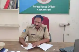 Anil Kumar takes charge as Kagaznagar FRO