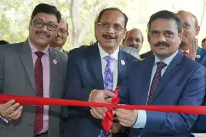 Bank of Baroda launches hybrid digital-physical branch