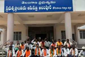 BJP Leaders Protest, Urge Immediate Opening of 100-Bed Hospital at Alampur X Road