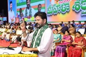 CM acknowledges women’s role in building $1 trillion economy