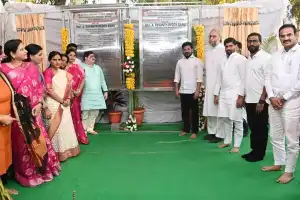 CM inaugurates foundation stone for Chakali Ilamma University