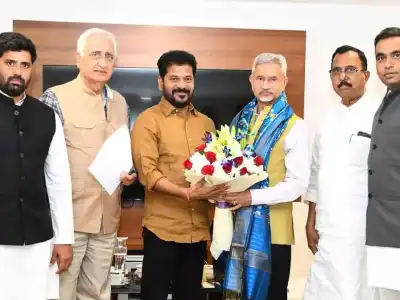CM requests EAM’s support for international events in Hyderabad