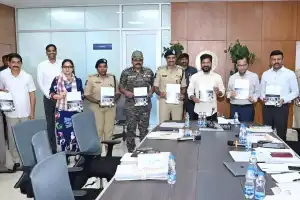 CM urges focus on students’ physical fitness and mental strength