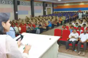 Collector Ila Tripathi encourages students to set high goals