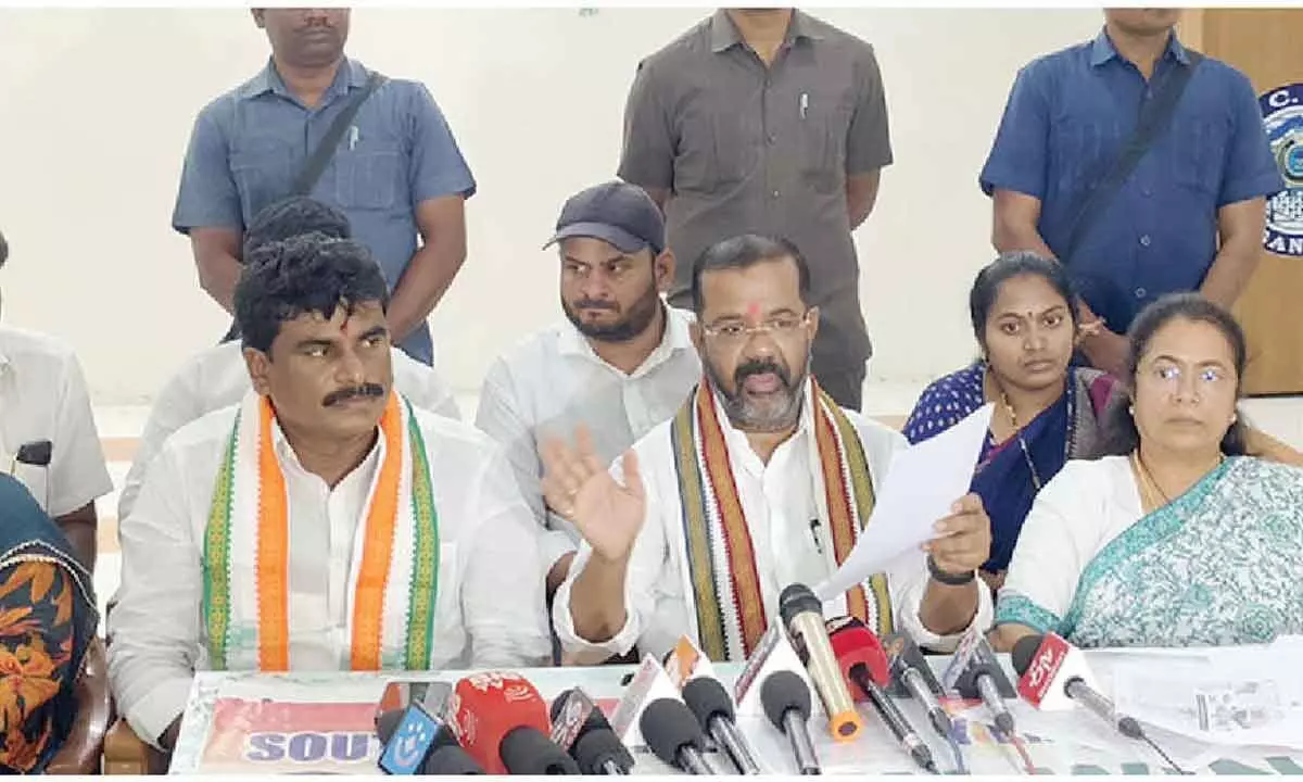 Controversy over Railway Crew Transfers