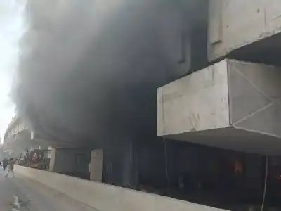 Fire erupts near Amberpet flyover