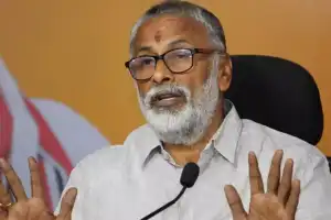 Former MLA NVVS Prabhakar says public dissatisfaction with Congress government is rising.
