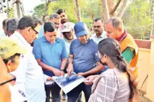 GHMC chief urges officials to speed up SNDP work