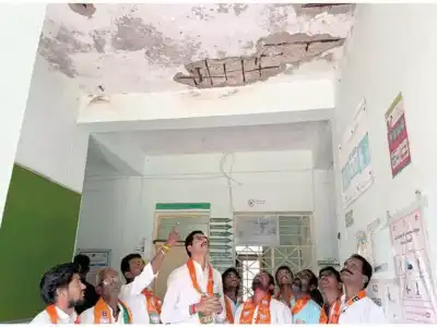 Government hospital nearing collapse