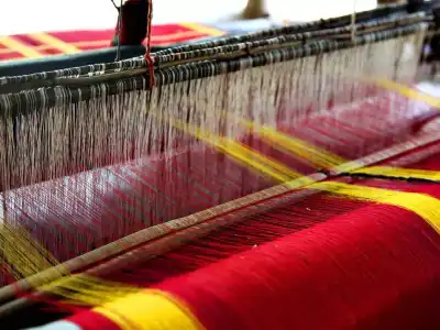 Government waives loans up to Rs 1 lakh for handloom weavers