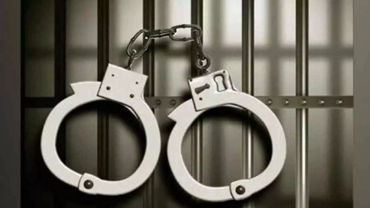 Hyderabad police arrest burglar and recover items worth Rs 20 lakh