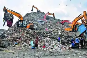 Jawaharnagar residents angered by foul-smelling dumpyard relocation