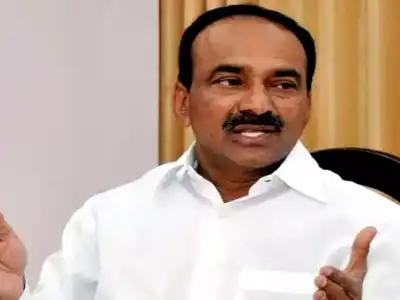 Malkajgiri MP pledges to oppose notices issued to Jagadgirigutta temples