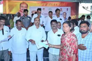MLA Bandla Krishna Mohan Reddy Hands Out Kalyana Lakshmi and Shaadi Mubarak Cheques to 900 Beneficiaries in Gadwal
