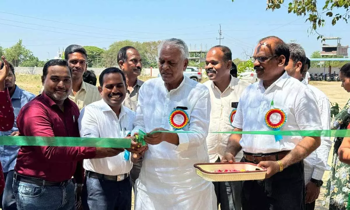 MLC Kuchukulla Damodar Reddy Opens Purified Water Plant at Government Degree College
