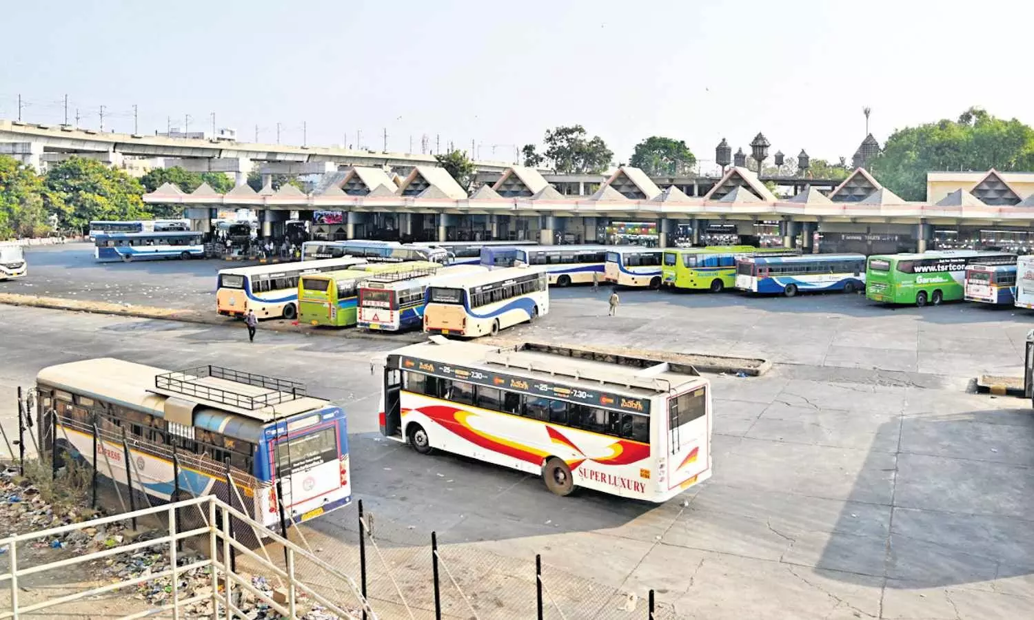 New Bus Terminal Planned at Aramghar to Ease Pressure on MGBS, JBS