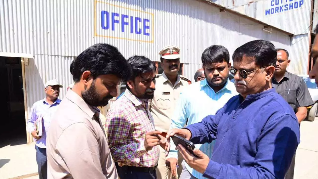 SLBC Tunnel Rescue: Cadaver dogs detect 3 buried workers